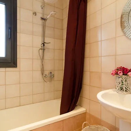 White Rose Holiday home Kriopigi